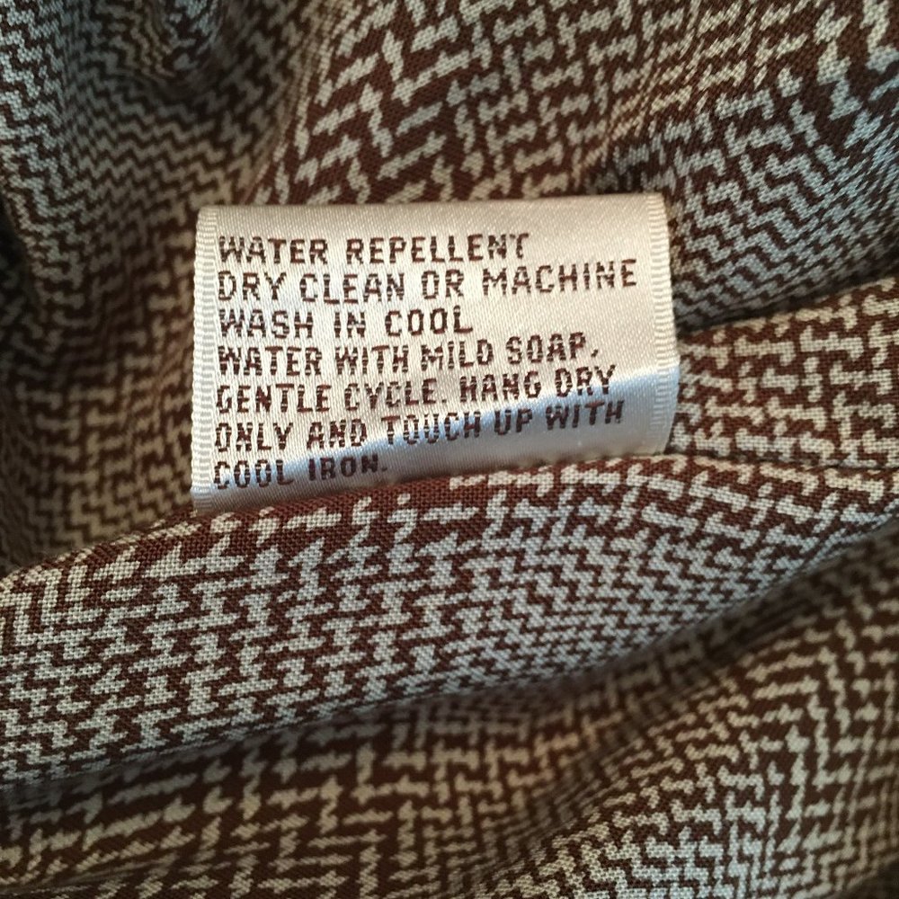 Evan-Picone Trench Coat - Picture 5 of 5